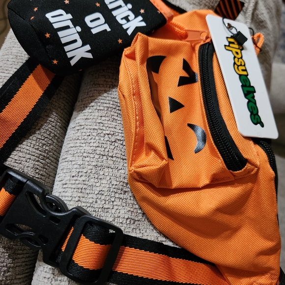 Tipsy Elves Orange Pumpkin Fanny Pack - Picture 1 of 1